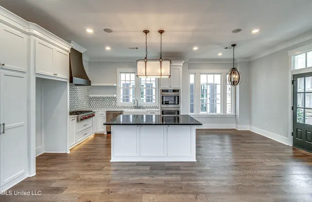 $566,000 | 319 Concert Street, Flowood, MS 39232