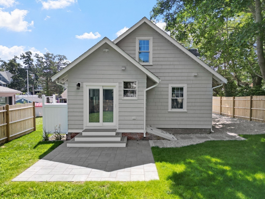 18 Cochituate Road Plymouth, MA 02360 - Photo 3 of 40 Gallery Image 3