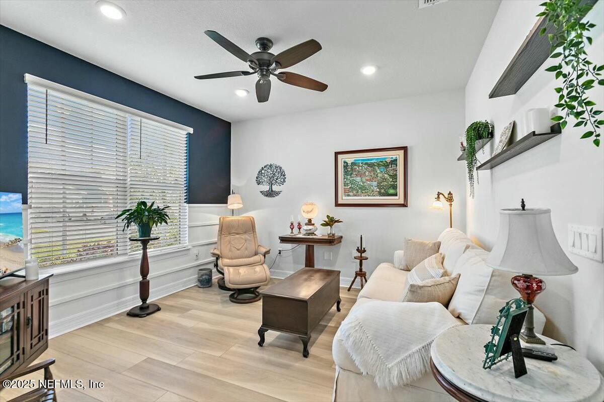 22 Myrtle Oak Court St. Augustine, FL 32092 - Photo 5 of 36 Den/Office