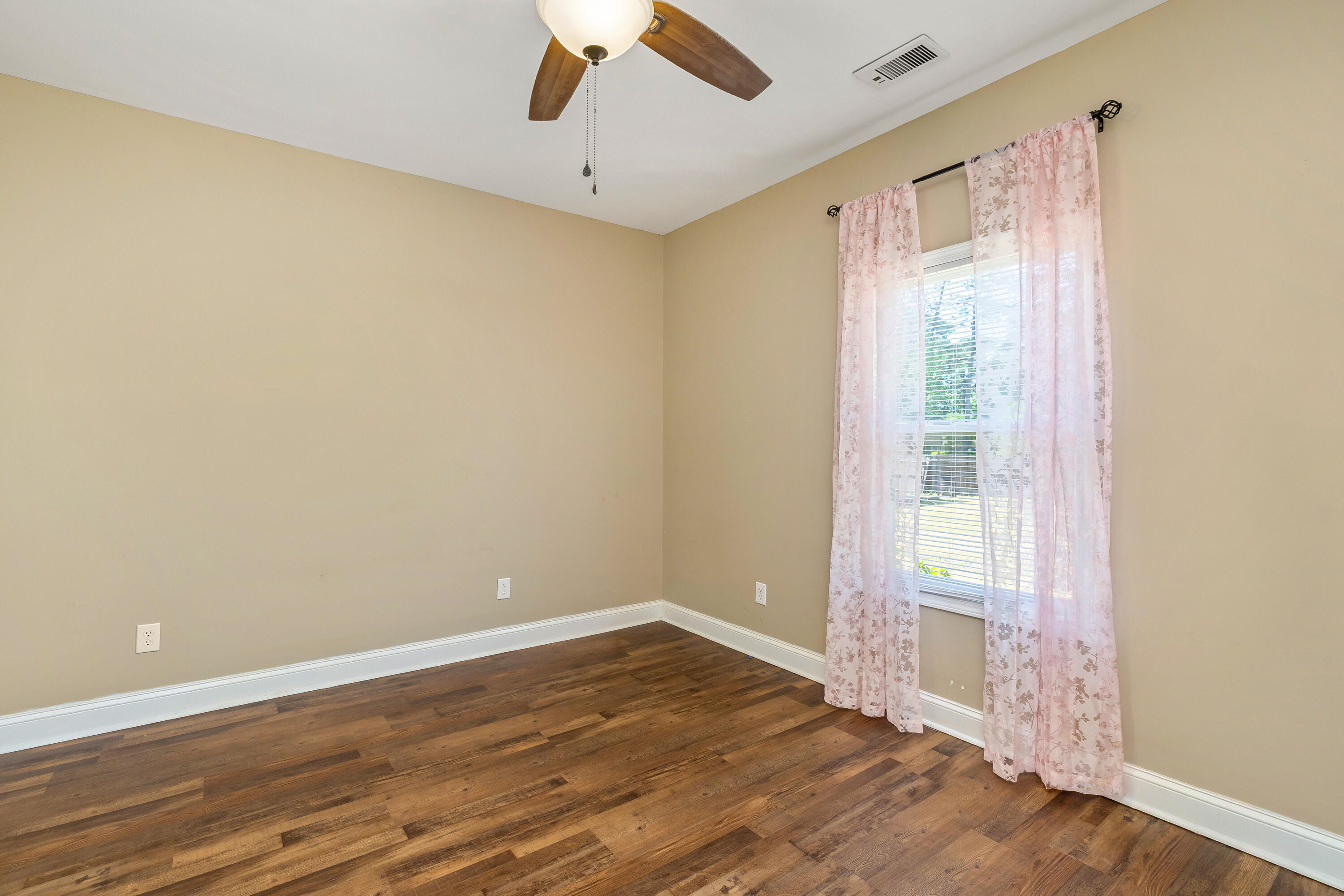 2119 Tanglewood Road Sumter, SC 29154 - Photo 27 of 35