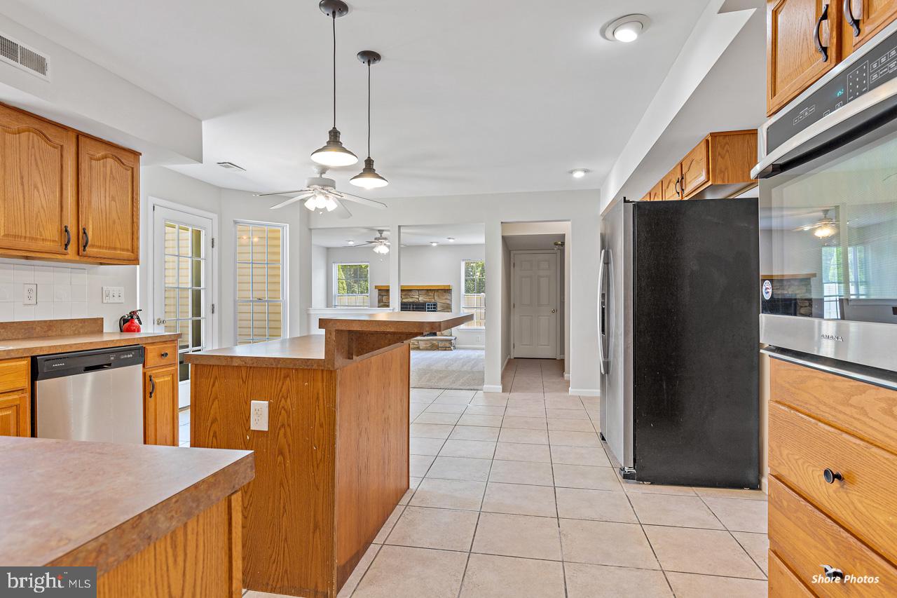483 Charleston Road Willingboro, NJ 08046 - Photo 11 of 42