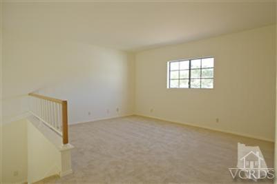 880 Congressional Road Simi Valley, CA 93065 - Photo 11 of 19 an empty room with windows