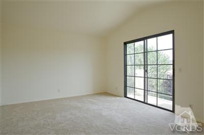 880 Congressional Road Simi Valley, CA 93065 - Photo 12 of 19 an empty room with a window