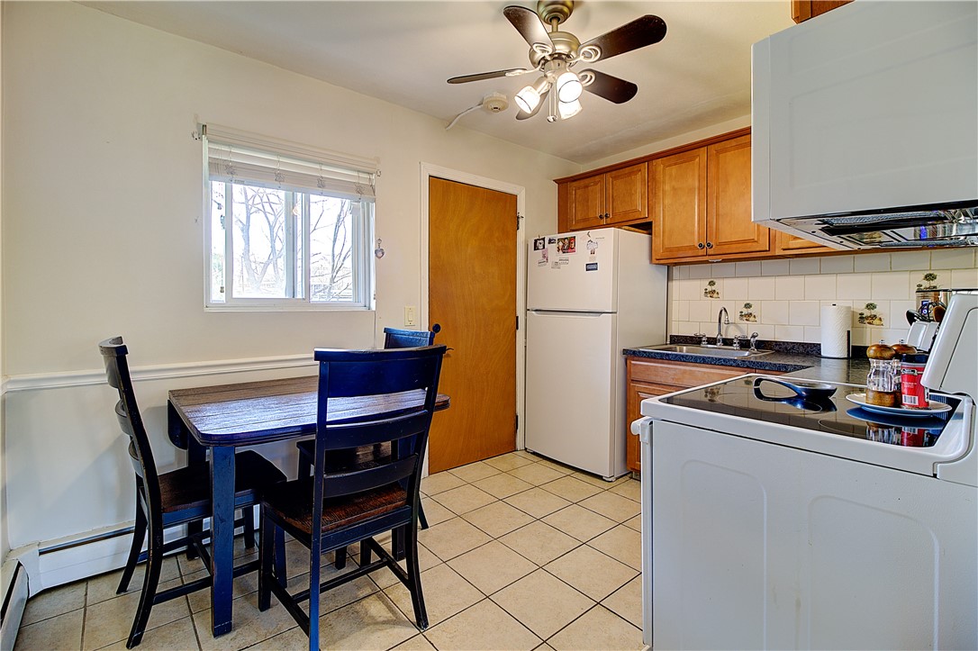 72 West Shore Road, Unit 103 Warwick, RI 02889 - Photo 5 of 20