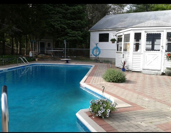 53 Beach Road Salisbury, MA 01952 - Photo 11 of 16 Gallery Image 11