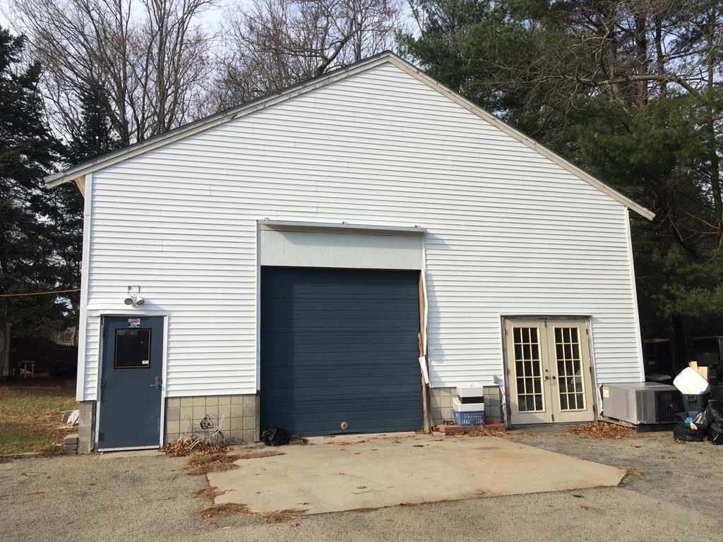 53 Beach Road Salisbury, MA 01952 - Photo 14 of 16 Gallery Image 14