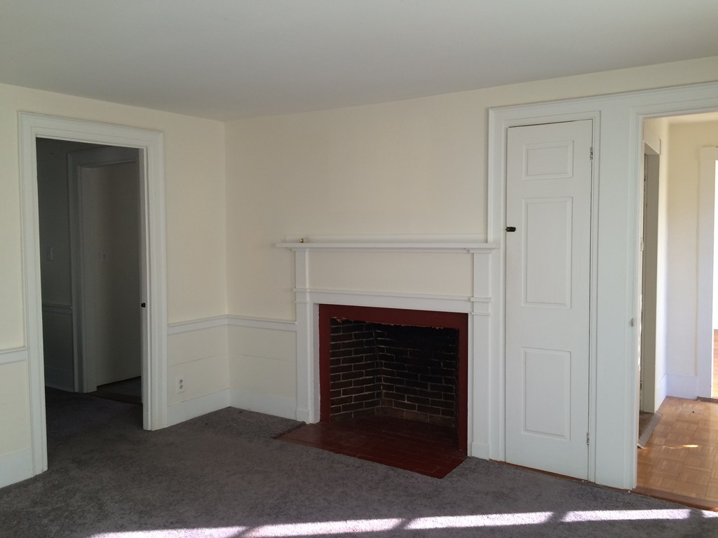 53 Beach Road Salisbury, MA 01952 - Photo 6 of 16 Gallery Image 6
