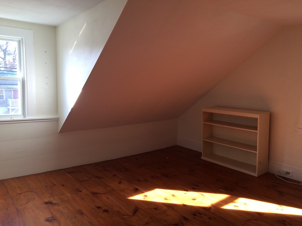 53 Beach Road Salisbury, MA 01952 - Photo 8 of 16 Gallery Image 8