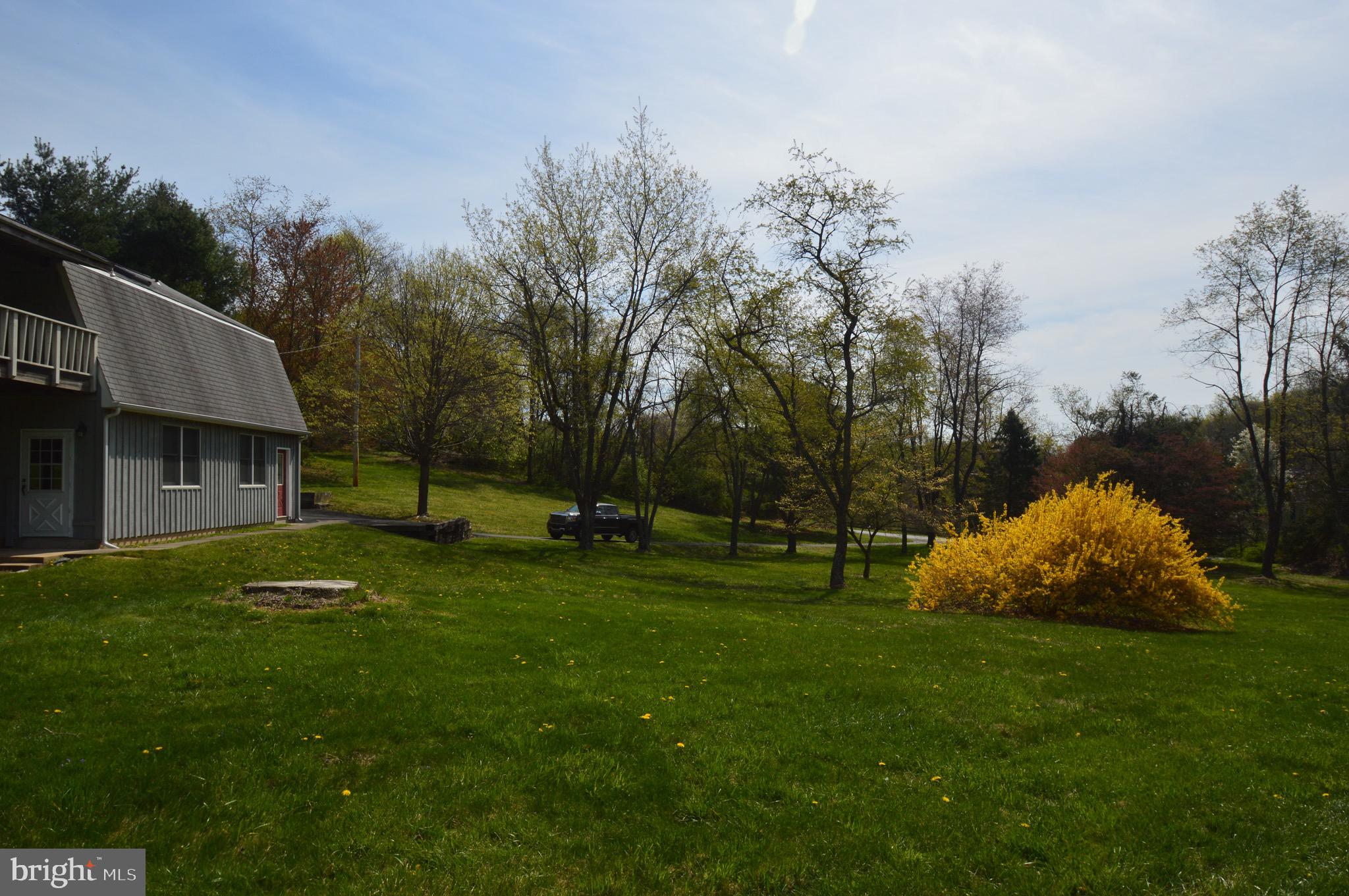 180 County Line Road Riegelsville, PA 18077 - Photo 5 of 20