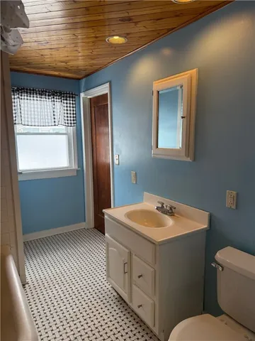 $1,500 | 229 Inglewood Drive, Rochester, NY 14619