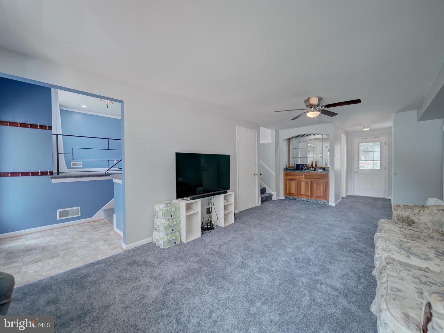 8912 Battery Road Alexandria, VA 22308 - Photo 4 of 50 Gallery Image 4