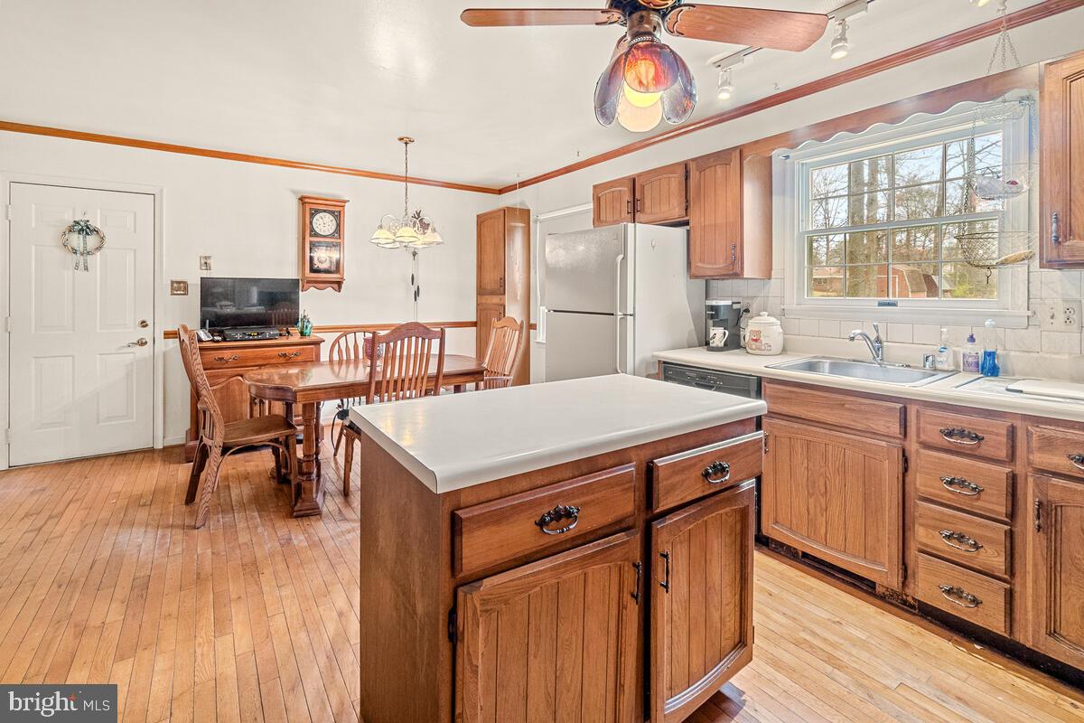 8517 High Ridge Road Ellicott City, MD 21043 - Photo 12 of 37 Gallery Image 12