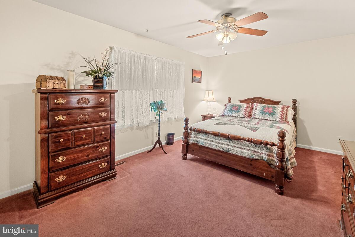 8517 High Ridge Road Ellicott City, MD 21043 - Photo 22 of 37 Gallery Image 22