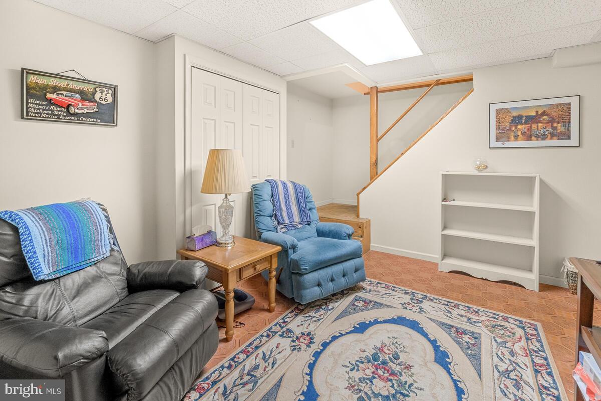 8517 High Ridge Road Ellicott City, MD 21043 - Photo 27 of 37 Gallery Image 27