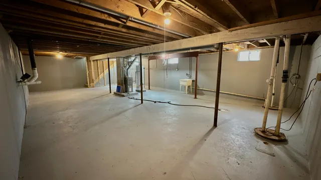 $299,000 | 34W789 South James Drive, St. Charles, IL 60174