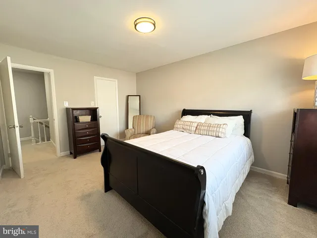 $280,000 | 3813 Segundo Place, Unit D, Alexandria, VA 22309