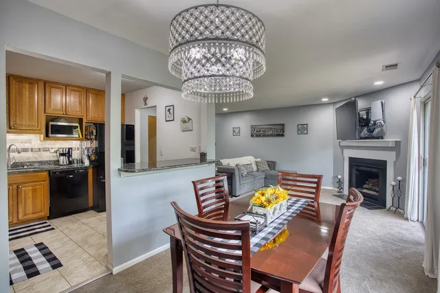 $250,000 | 7070 Newport Drive, Unit 203, Woodridge, IL 60517