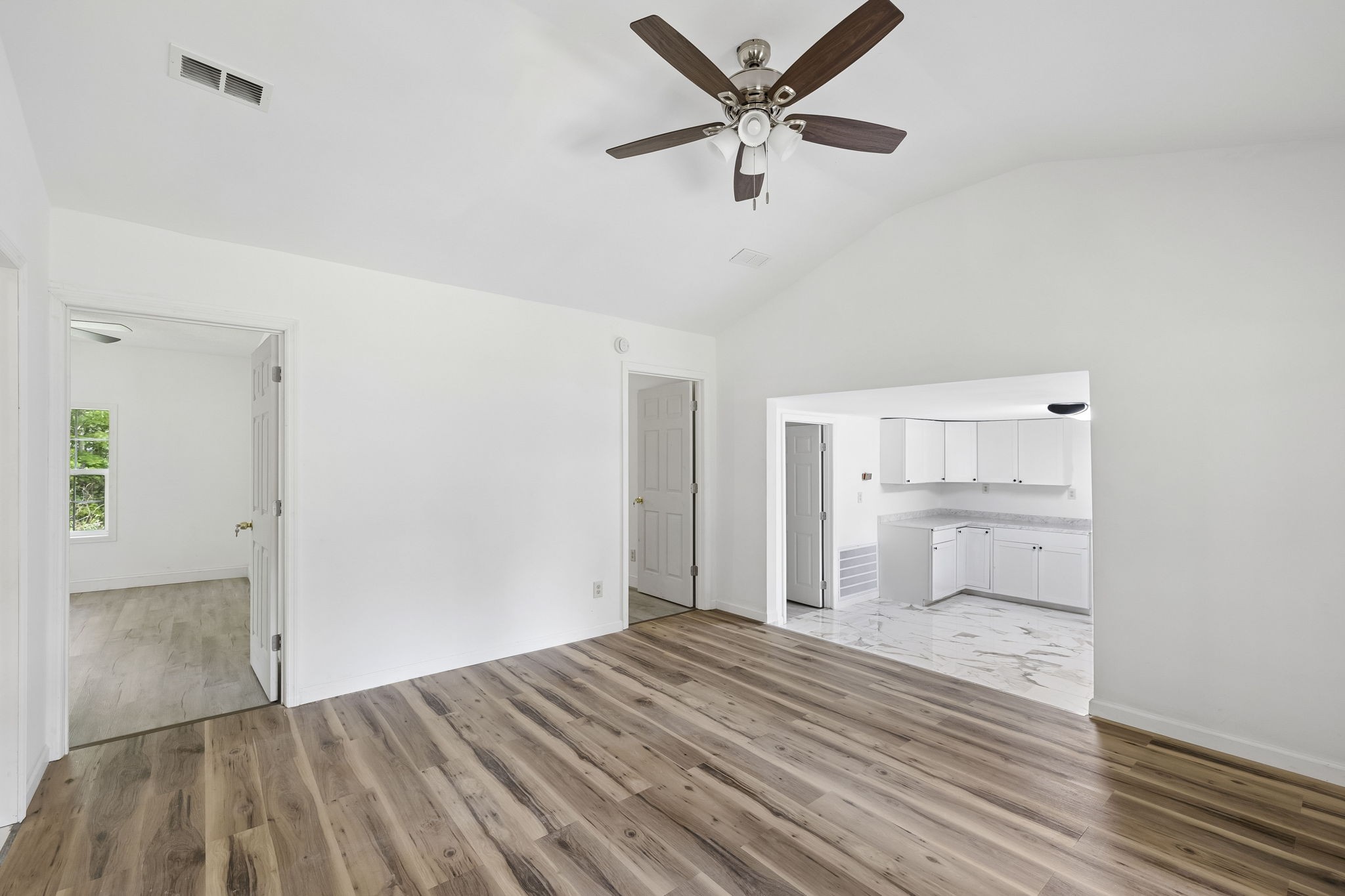 1200 Little Street Winchester, TN 37398 - Photo 28 of 54 a view of empty room with wooden floor