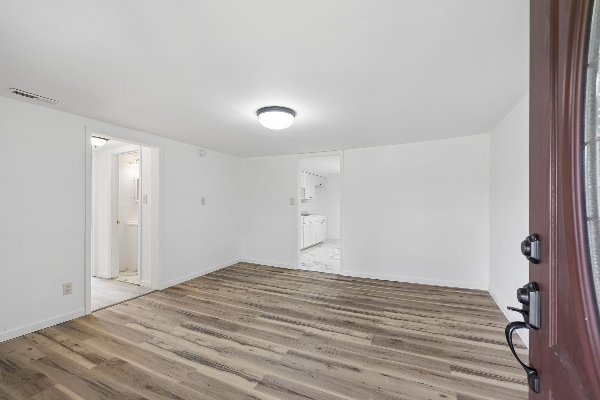 1200 Little Street Winchester, TN 37398 - Photo 7 of 54 a view of empty room with wooden floor
