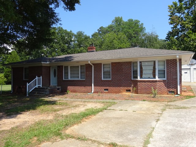 202 Sagewood Road Greenwood, SC 29646 - Photo 1 of 1 Gallery Image 1