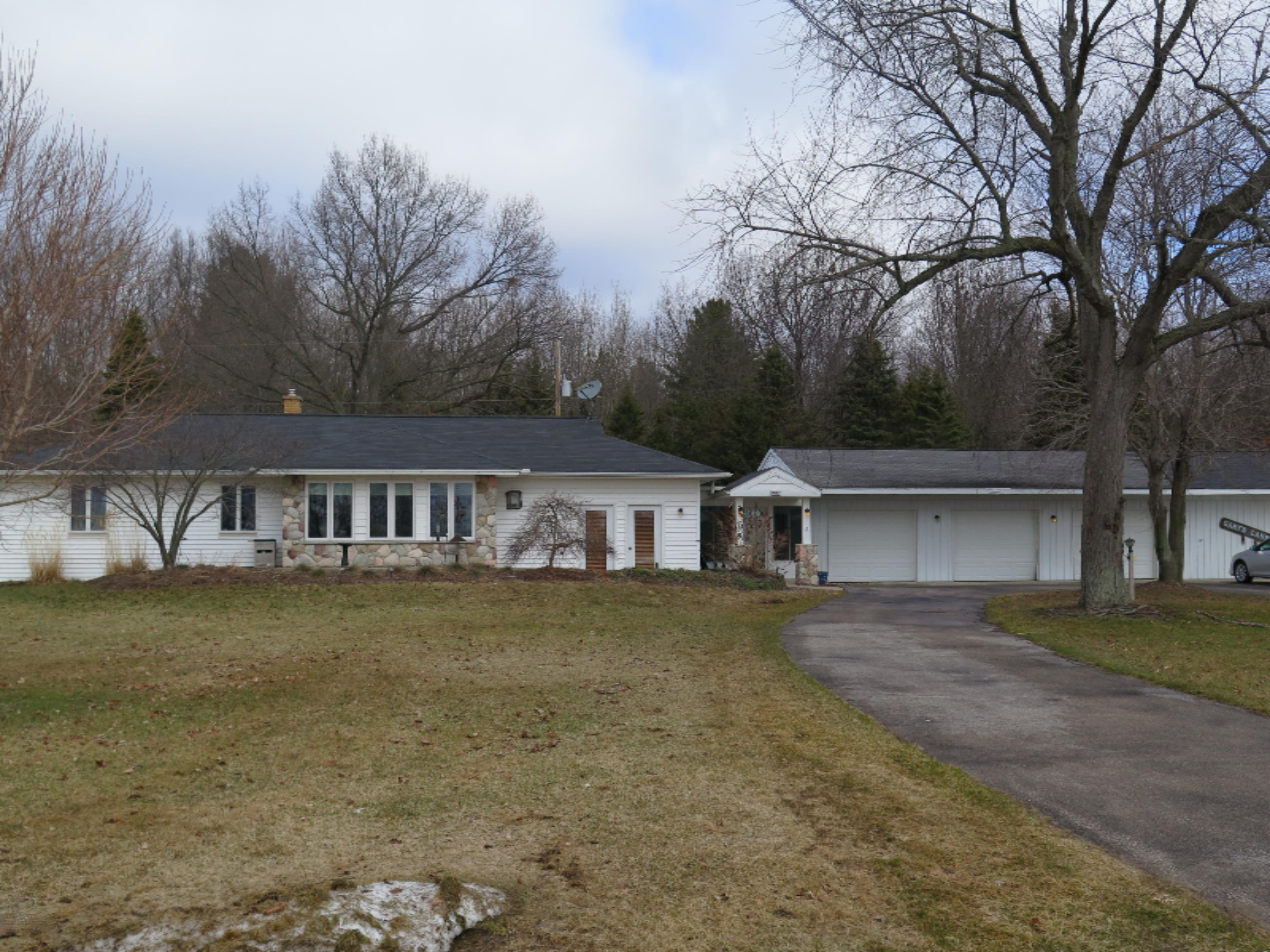 14097 Garfield Road Spring Lake, MI 49456 - Photo 32 of 36 IMG_0290.JPG