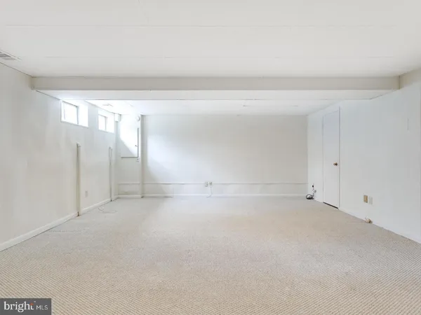 $3,200 | 2302 Wheystone Court, Vienna, VA 22182