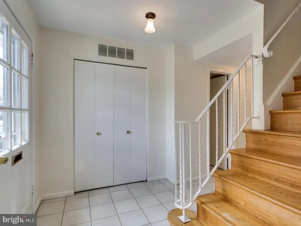 $3,200 | 2302 Wheystone Court, Vienna, VA 22182