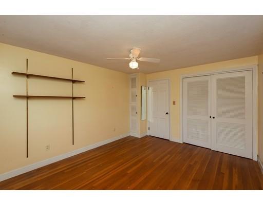 24 Rowe Hill Road Stoneham, MA 02180 - Photo 20 of 39 Gallery Image 20