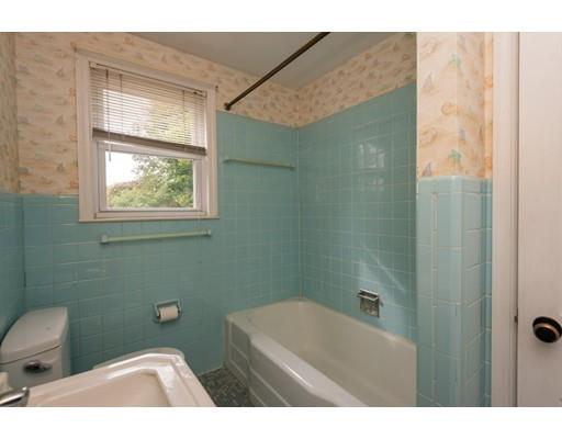 24 Rowe Hill Road Stoneham, MA 02180 - Photo 22 of 39 Gallery Image 22