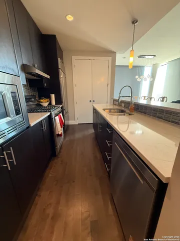 $798,000 | 610 East Market Street, Unit 2619, San Antonio, TX 78205