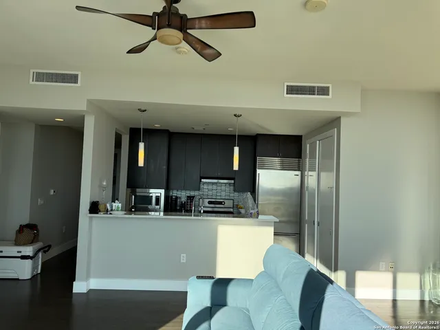 $798,000 | 610 East Market Street, Unit 2619, San Antonio, TX 78205