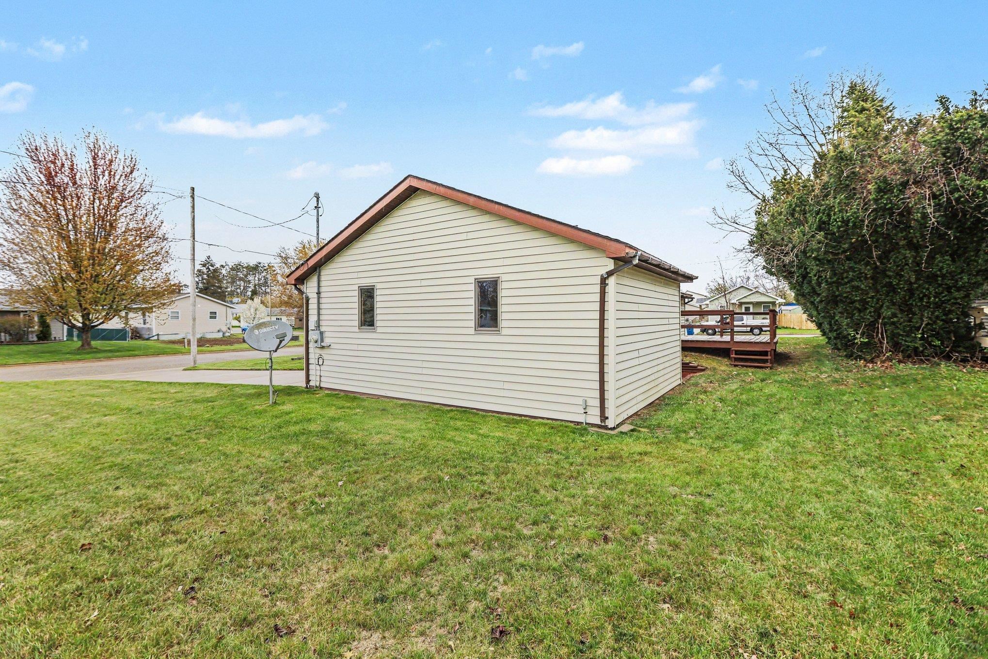 1401 Cummer Street Cadillac, MI 49601 - Photo 24 of 27