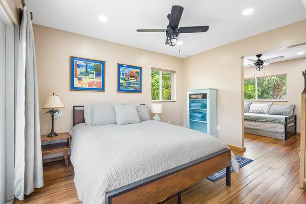 $7,000 | 300 Southeast 7th Avenue, Delray Beach, FL 33483