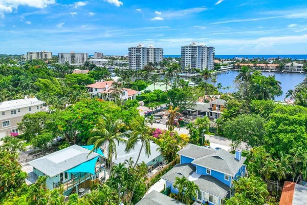 $7,000 | 300 Southeast 7th Avenue, Delray Beach, FL 33483