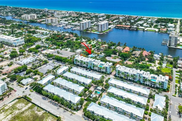 $7,000 | 300 Southeast 7th Avenue, Delray Beach, FL 33483