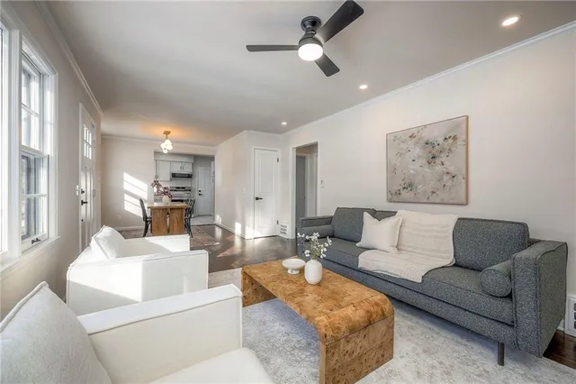 $349,900 | 5529 Granada Lane, Mission, KS 66205