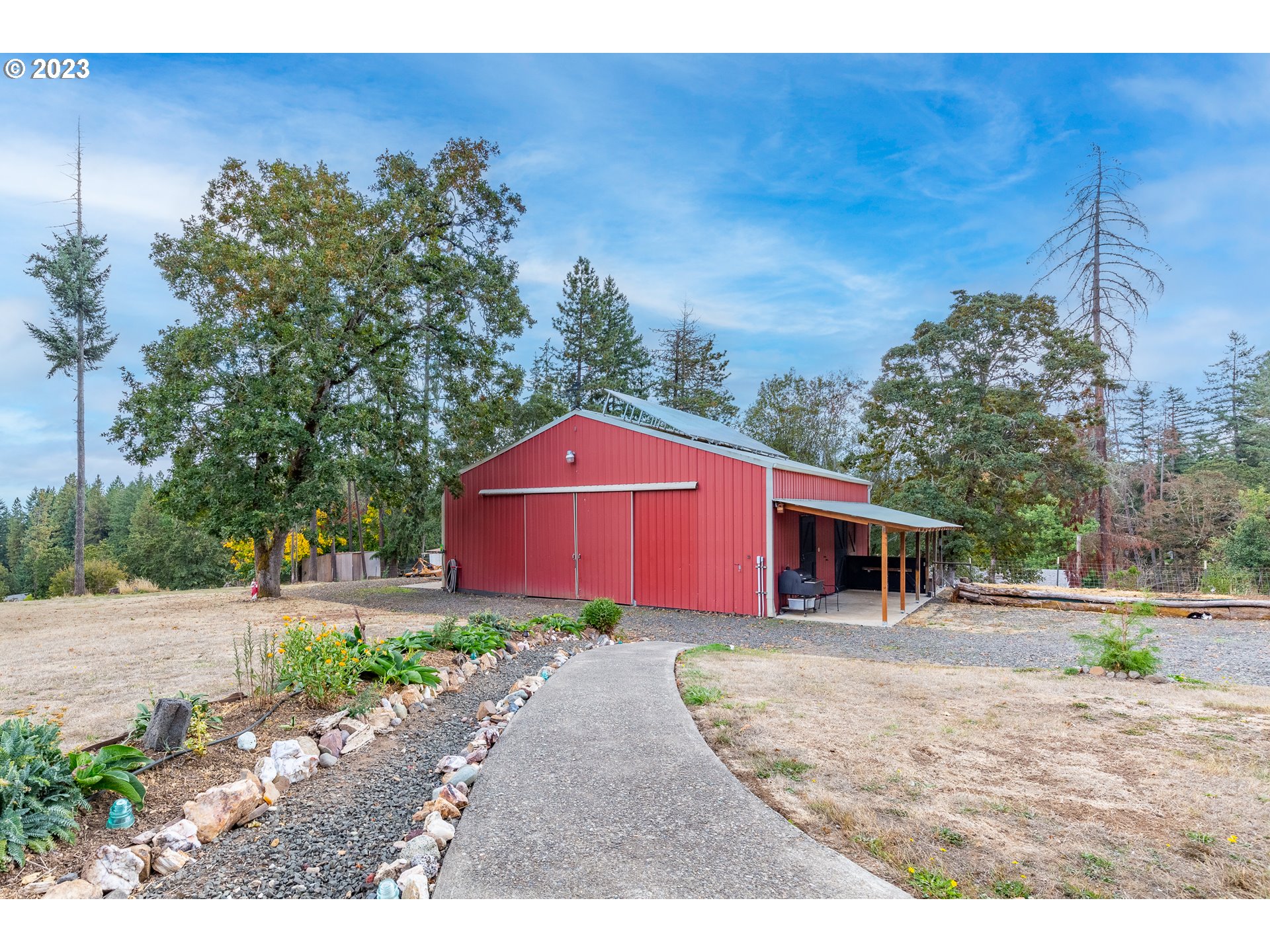 36933 Edgemont Drive Lebanon, OR 97355 - Photo 23 of 43 Gallery Image 23