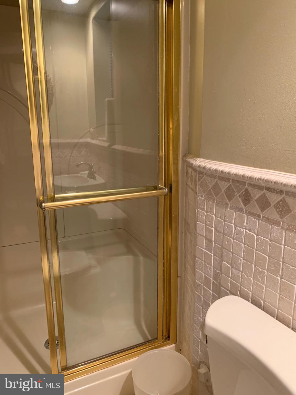 9503 Hale Place Silver Spring, MD 20910 - Photo 9 of 15 Bath2