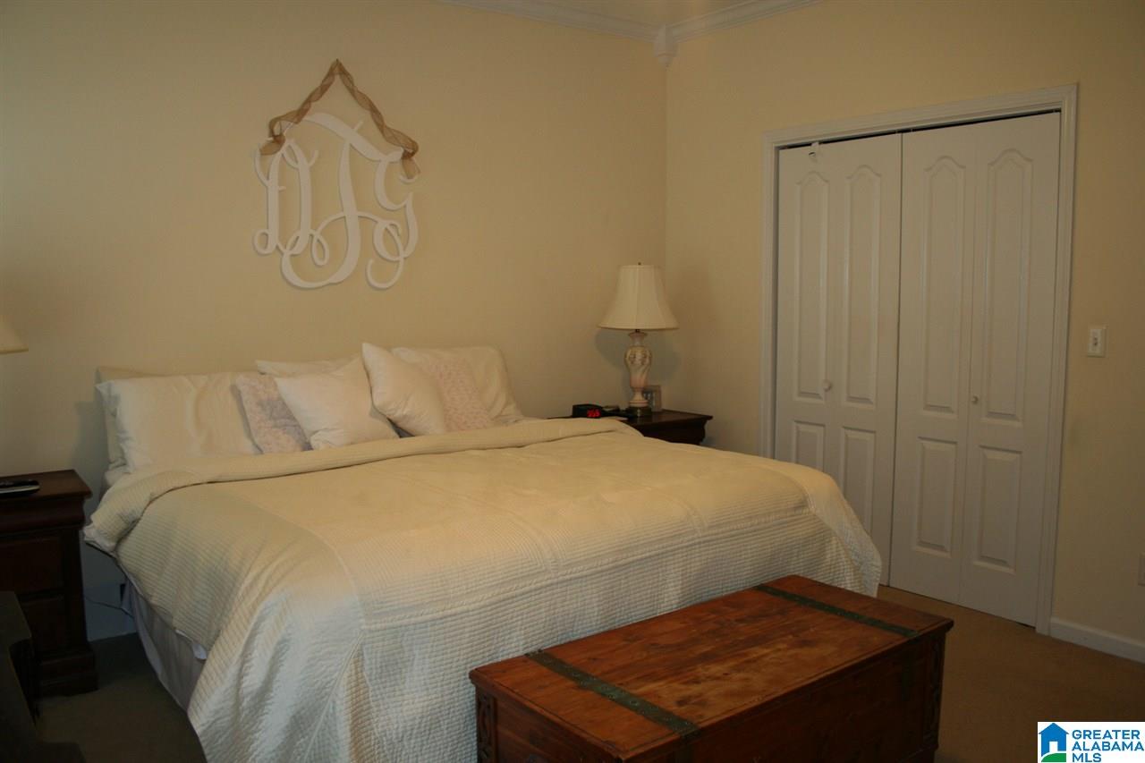 209 High Ridge Drive Pelham, AL 35124 - Photo 8 of 12 Gallery Image 8
