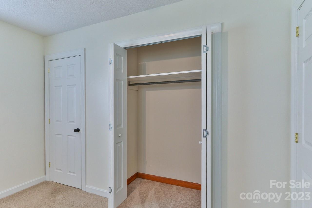 2504 Old Mountain Road Hiddenite, NC 28636 - Photo 21 of 31 Gallery Image 21