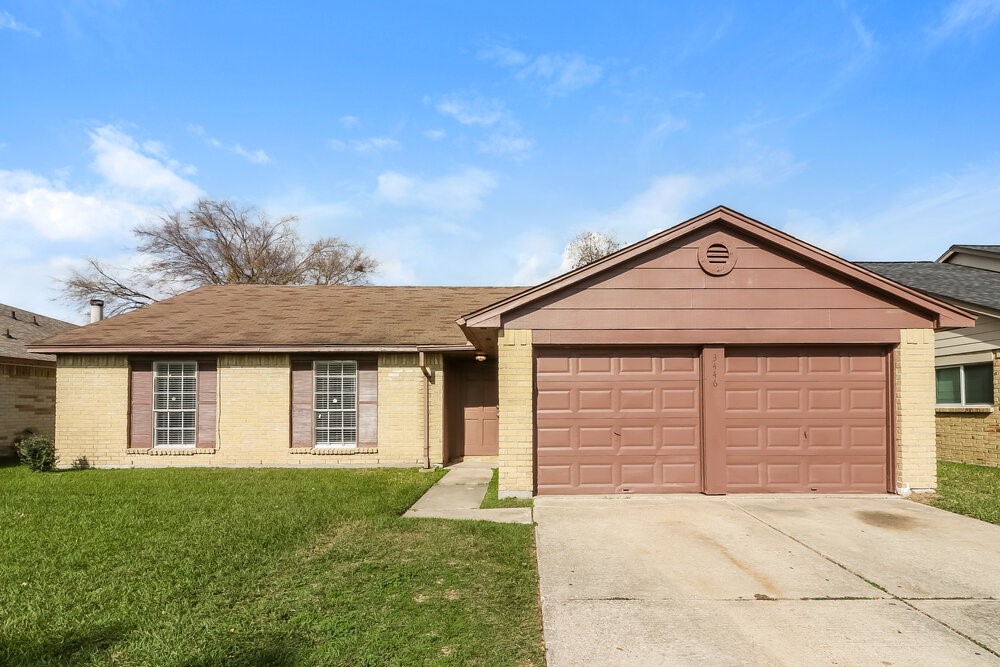 3446 Hombly Road Houston, TX 77066 - Photo 1 of 16
