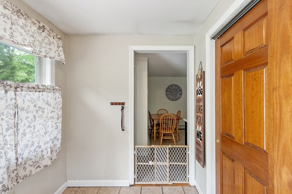 99 Dunn Road Ashburnham, MA 01430 - Photo 11 of 34