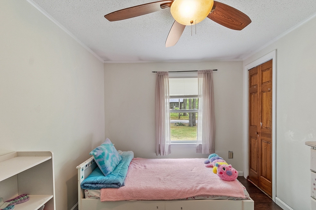 99 Dunn Road Ashburnham, MA 01430 - Photo 14 of 34