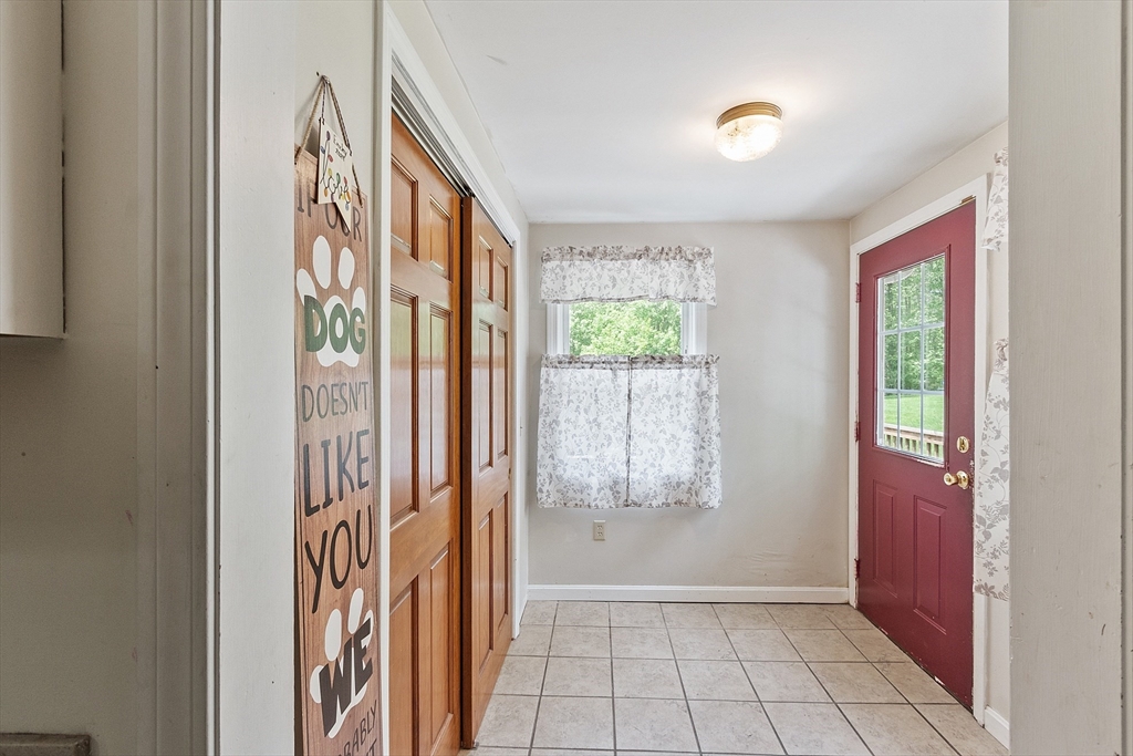 99 Dunn Road Ashburnham, MA 01430 - Photo 9 of 34