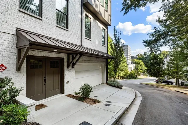 $5,000 | 1819 Huntington Hills Lane Northwest, Atlanta, GA 30309