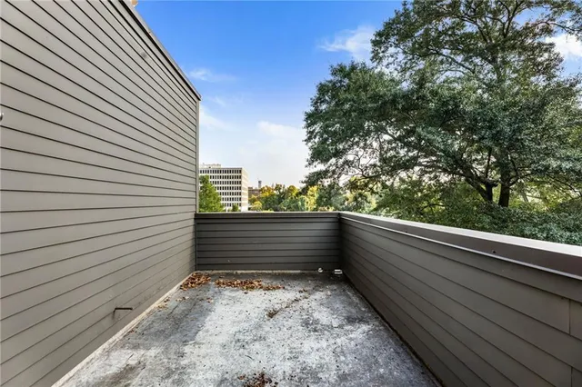 $5,000 | 1819 Huntington Hills Lane Northwest, Atlanta, GA 30309