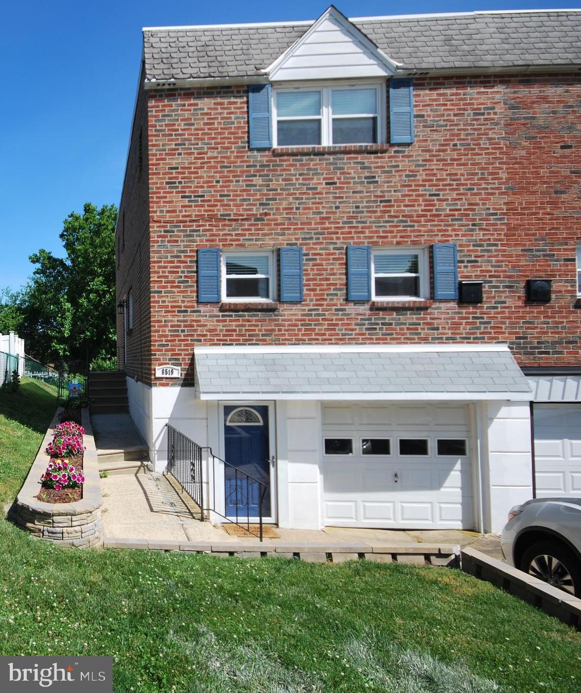 8519 Bridle Road Philadelphia, PA 19111 - Photo 1 of 37 Gallery Image 1