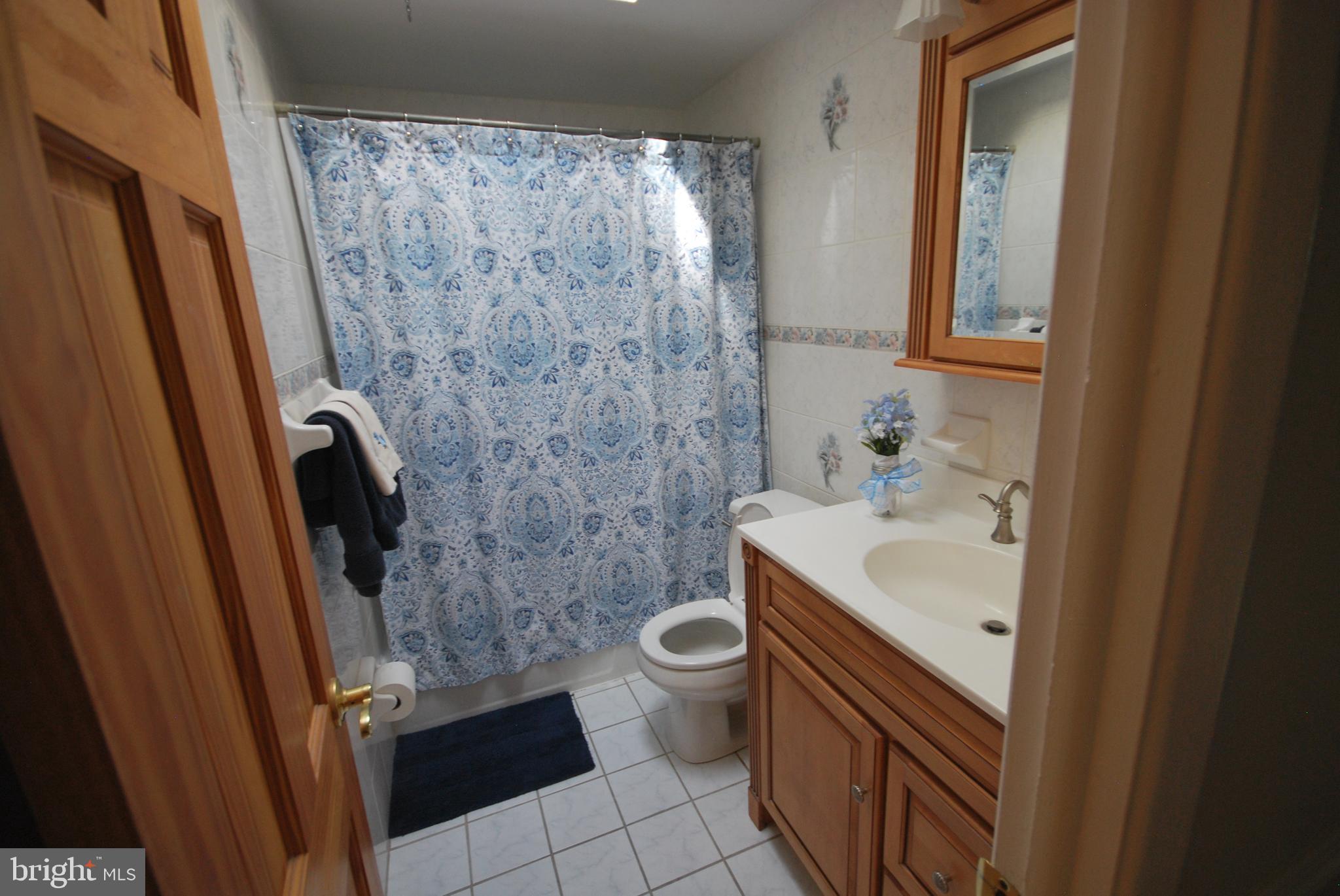 8519 Bridle Road Philadelphia, PA 19111 - Photo 29 of 37 Gallery Image 29