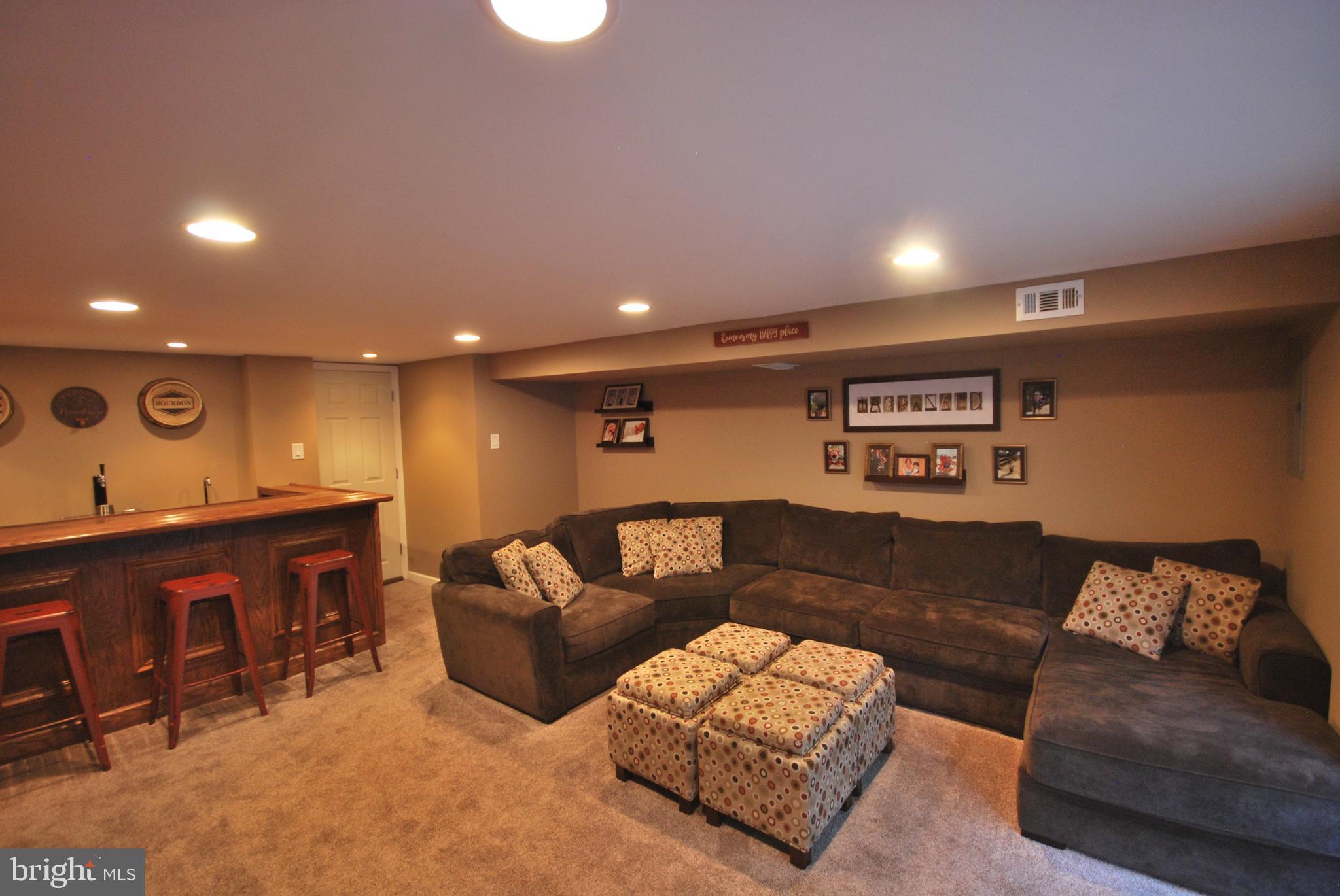 8519 Bridle Road Philadelphia, PA 19111 - Photo 34 of 37 Gallery Image 34