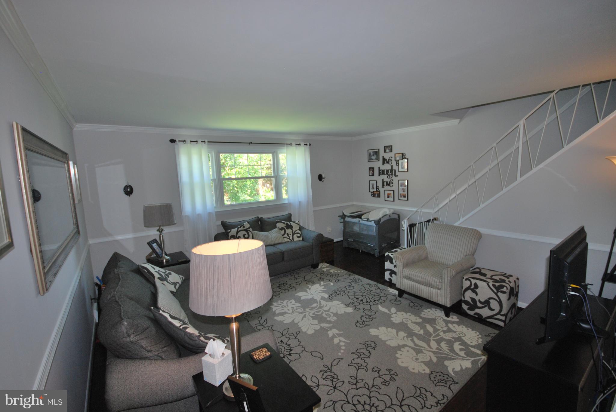 8519 Bridle Road Philadelphia, PA 19111 - Photo 10 of 37 Gallery Image 10